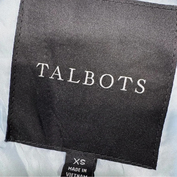 TALBOTS Tiffany Blue Quilted Down Vest w/ Removable Faux Fur Collar Sz. XS NWT - Picture 5 of 12